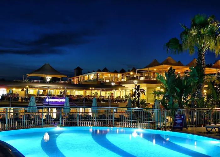 Armonia Village & 5* Akyarlar