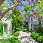 Resort Armonia Village & Akyarlar