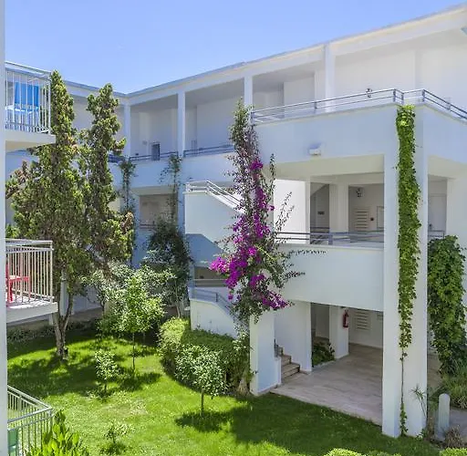 Resort Armonia Village & 5*