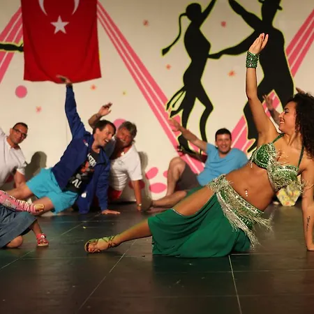 Armonia Village & 5*