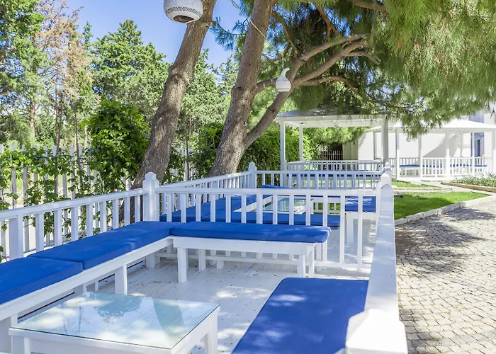 Armonia Village & 5* أكيارلار