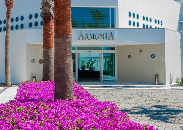 Armonia Village & أكيارلار