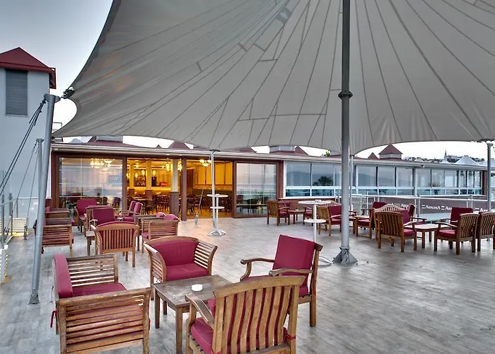 Armonia Village & 5* أكيارلار