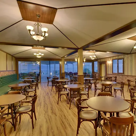 Armonia Village & Resort 5*