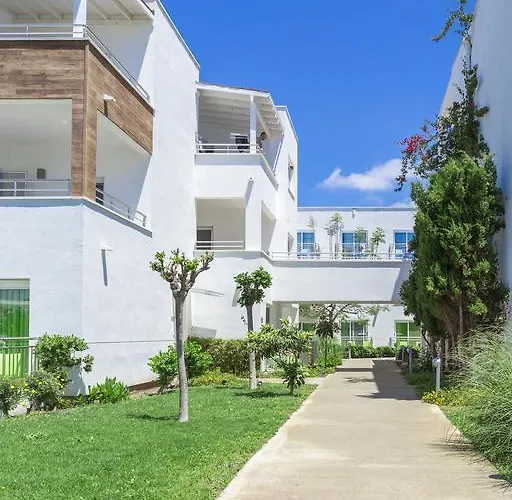 Resort Armonia Village &